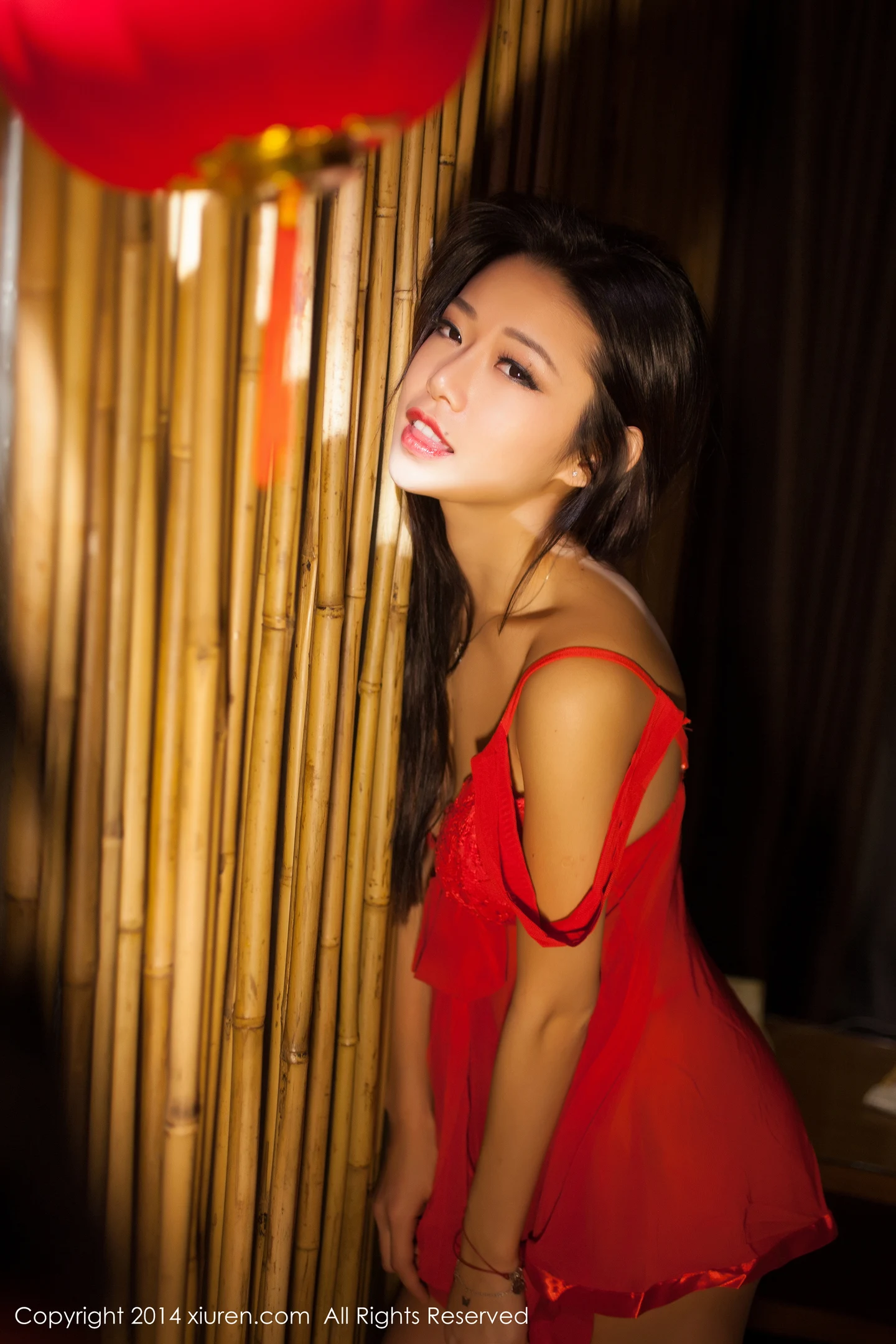 [XiuRen秀人网]No.094_嫩模不性感女人Annie浴缸里酥胸半露诱惑写真55P-秀人网 - XiuRen.Space